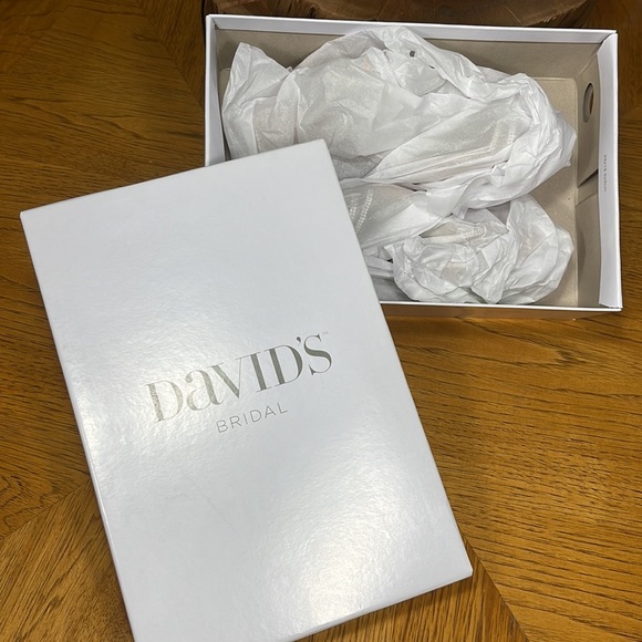 David’s Bridal Lyla Rose Gold Crystal Embellished Crisscross Skinny Strap Heels - Picture 16 of 16